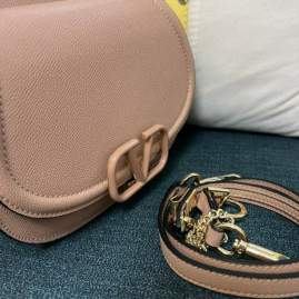 Picture of Valentino Handbags _SKUfw144255065fw